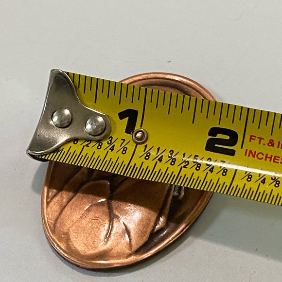 Vintage Religious Copper Plaque Virgin Mary by Albert Gilles - Picture 6 of 6